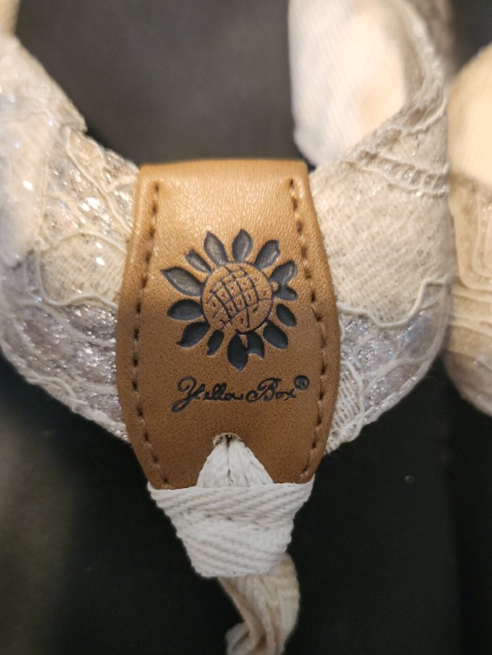 Yellow Box Cream Lace Thong Sandals with Black Footbed - Picture 3 of 4